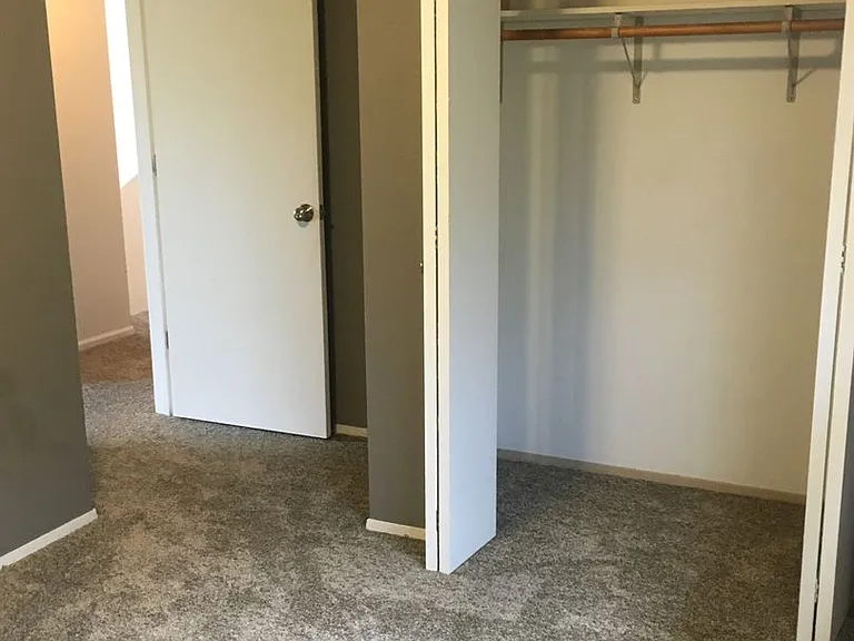 2204 Wildflower Way — Photo 11