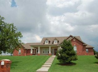 757 County Street 2925, Tuttle, OK 73089