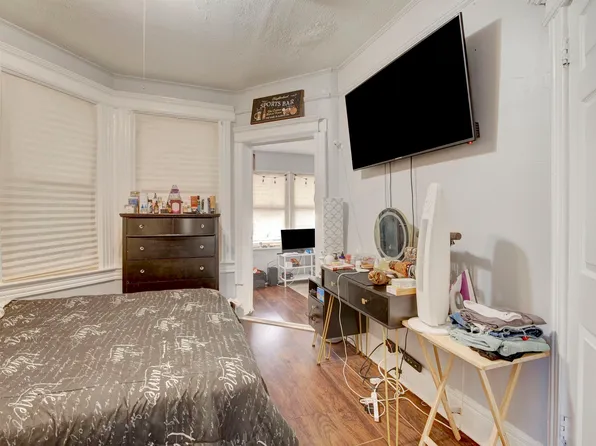 126 Kearney Avenue image 7 of 28