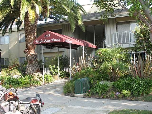 1st image of 1645 Emerald St APT 2P