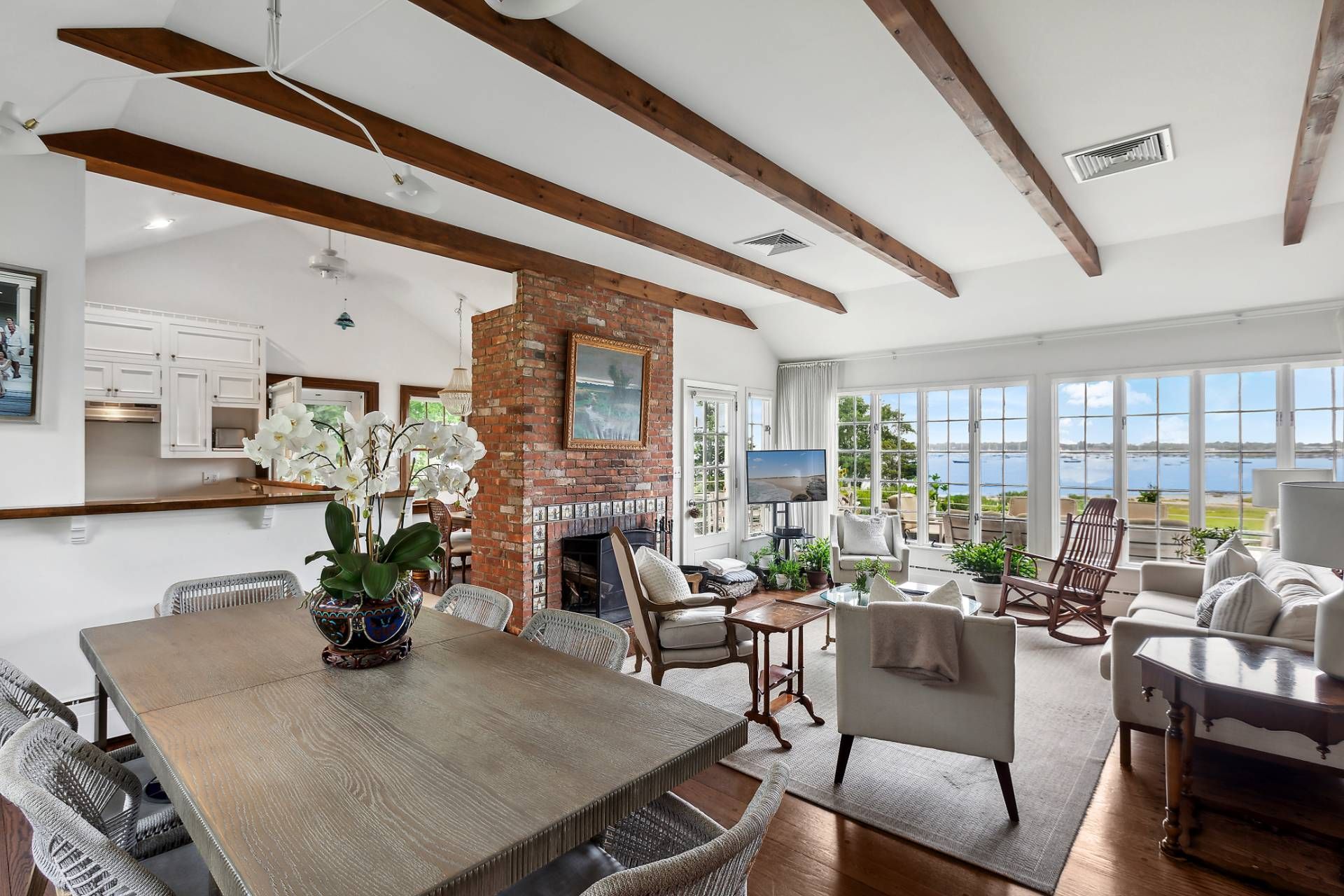 11 East Harbor Dr, Sag Harbor, NY 11963 Out East