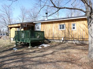 1936 Cruise Rd, North Frontenac, ON K0H2J0