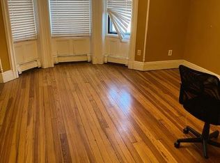 906 Willow Ave APT 8, Hoboken, NJ 07030