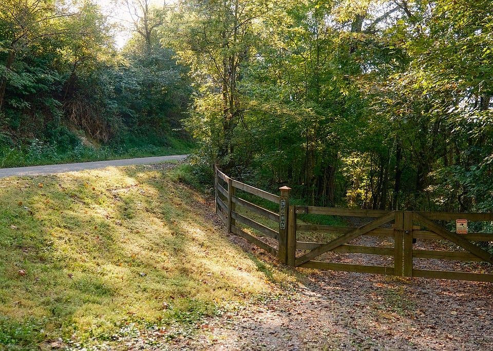94th image of 3685 Martin Ervin Rd