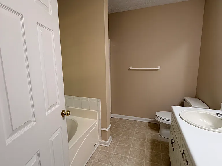 512 Morgans Landing Dr — Photo 14