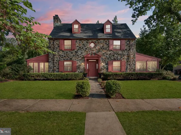 303 Milton Dr, Wilmington, DE 19802