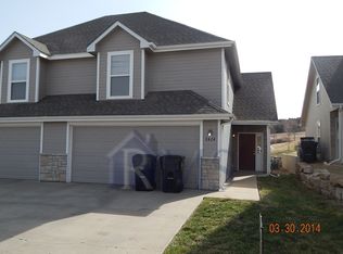 3624 SW Chelsea Dr, Topeka, KS 66614