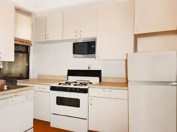 234 East 58th Street 19 image 4 of 4