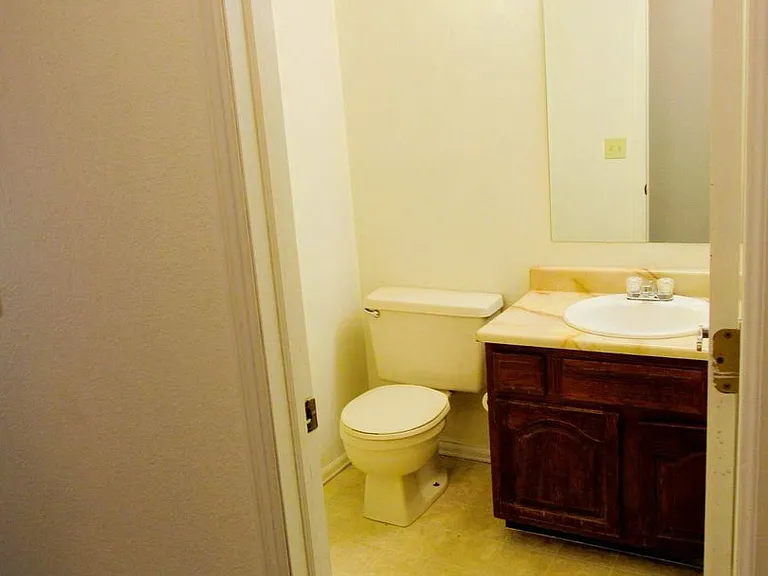 375 Wildrose Ln — Photo 15
