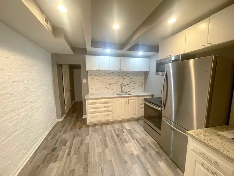 1114 Washington Blvd — Photo 8