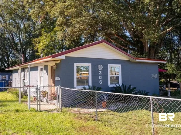 206 E Jackson St, Summerdale, AL 36580