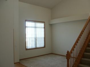 4910 Olive Ln N, Plymouth, MN 55446