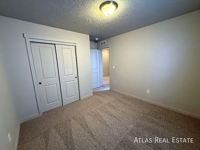 3007 N Cherry Grove Way — Photo 14