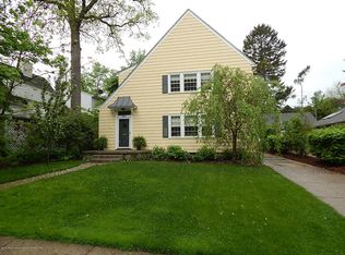 809 Westlawn Ave, East Lansing, MI 48823