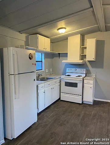 2 bed, 2.0 bath, 900 sqft, $995 — Photo 4