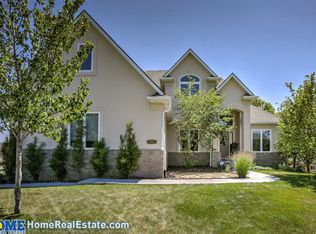 7957 Hunters Ridge Rd, Lincoln, NE 68516