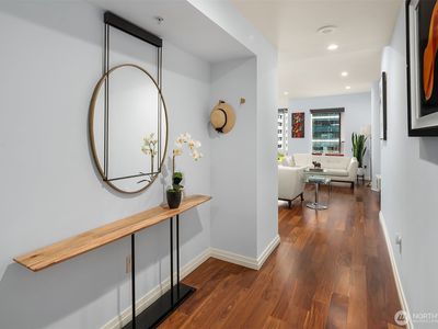 500 106th Avenue NE #813, Bellevue, WA, 98004