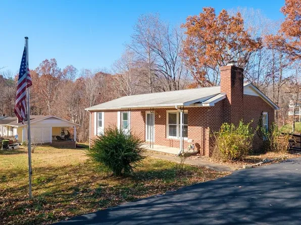 930 Claudius Ct, Crozet, VA 22932