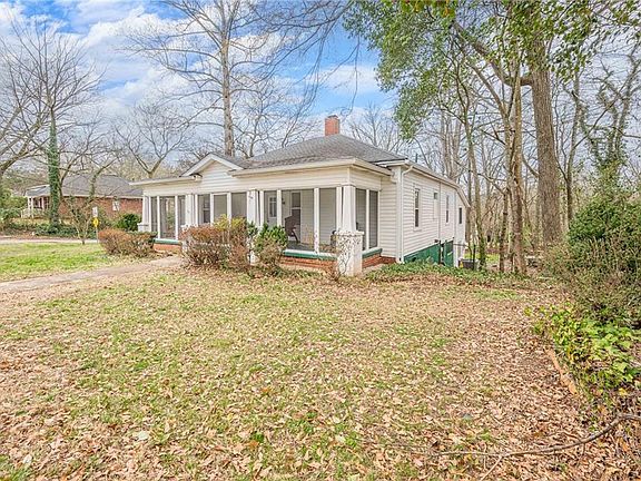 3rd image of 791 Marietta Rd