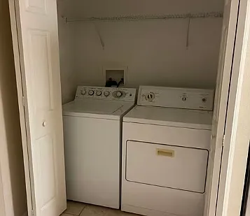 3 bed, 2.5 bath, 1540 sqft, $2,000 — Photo 3