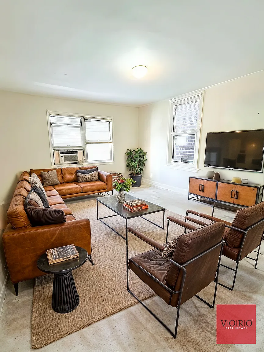 3024 32nd St #2 photo 1