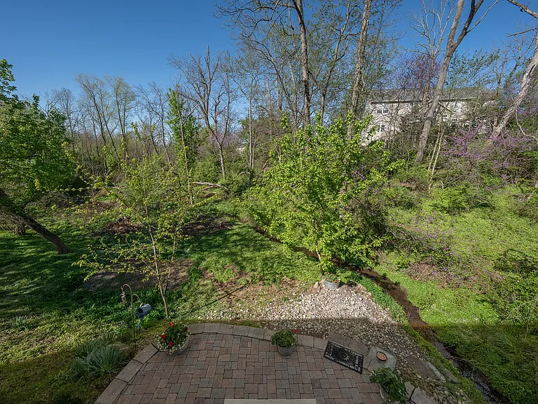 903 Maplewood Dr — Photo 74