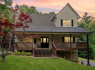 292 High Country Cir, Morganton, GA 30560