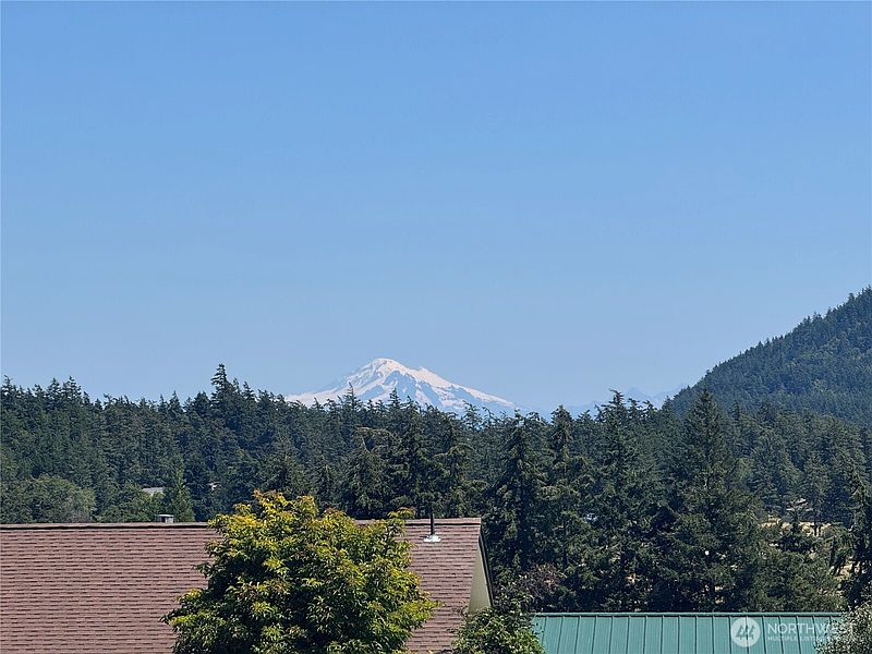 4th image of 41 Mountain View