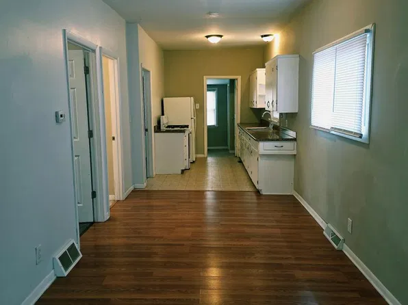 605 S Middleboro Ave, Mishawaka, IN 46544
