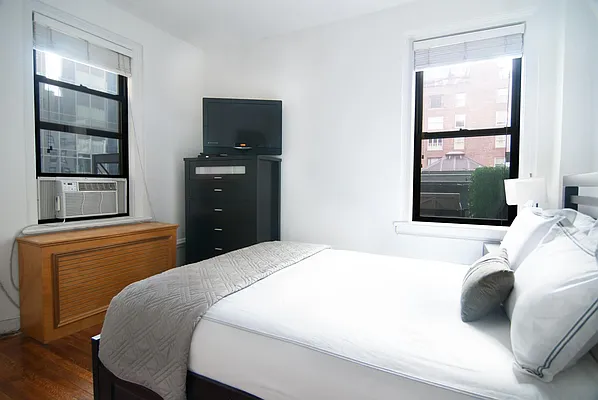 Rented by WAM Partners - William Moses Co. | media 31