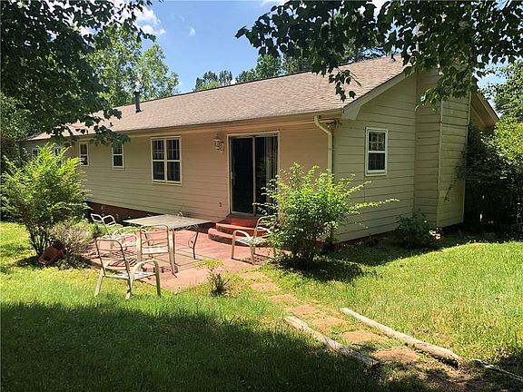 3rd image of 2433 Swanson Ct NE