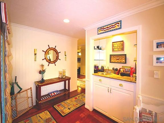 4th image of 45 Antigua Ct