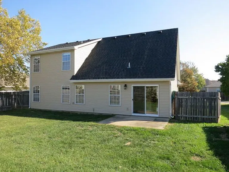 3604 Churchill Dr — Photo 15