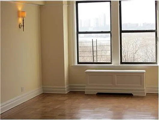 Rented by Douglas Elliman | media 37