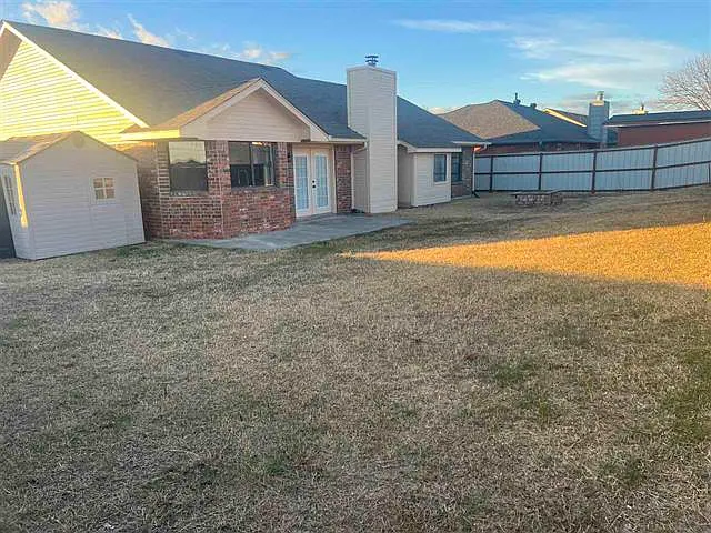 1916 SW Parkgrove Dr — Photo 17