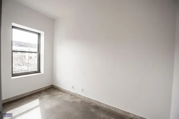 Rented by Brownstone Real Estate | media 4