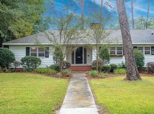 1908 Ridgeway Ln, Hattiesburg, MS 39401