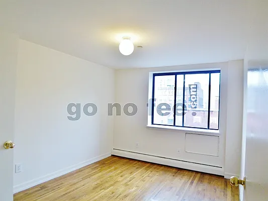 Rented by K&R Realty | media 32