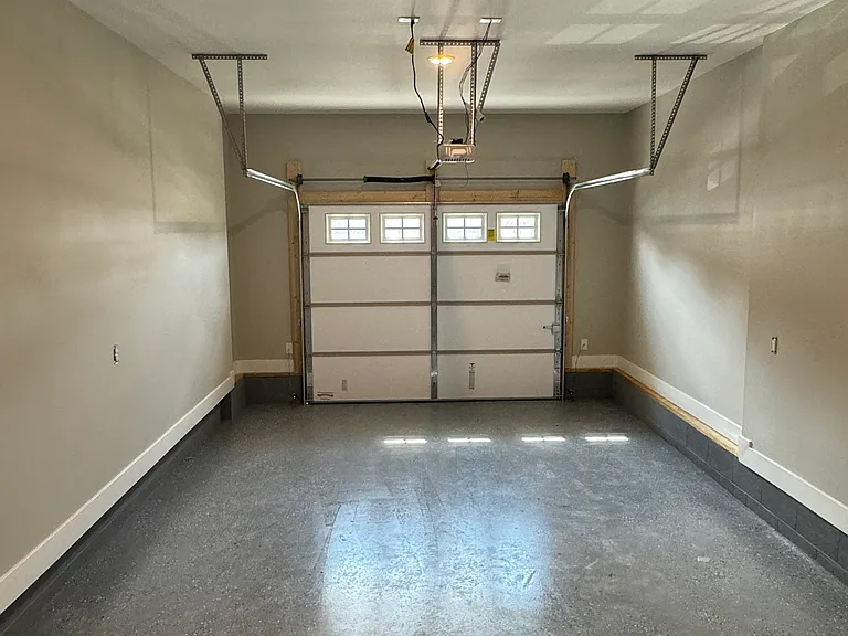 6513 Fortuna Ct — Photo 3