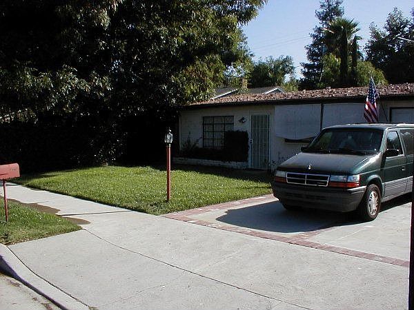 1st image of 5442 Fallbrook Ave