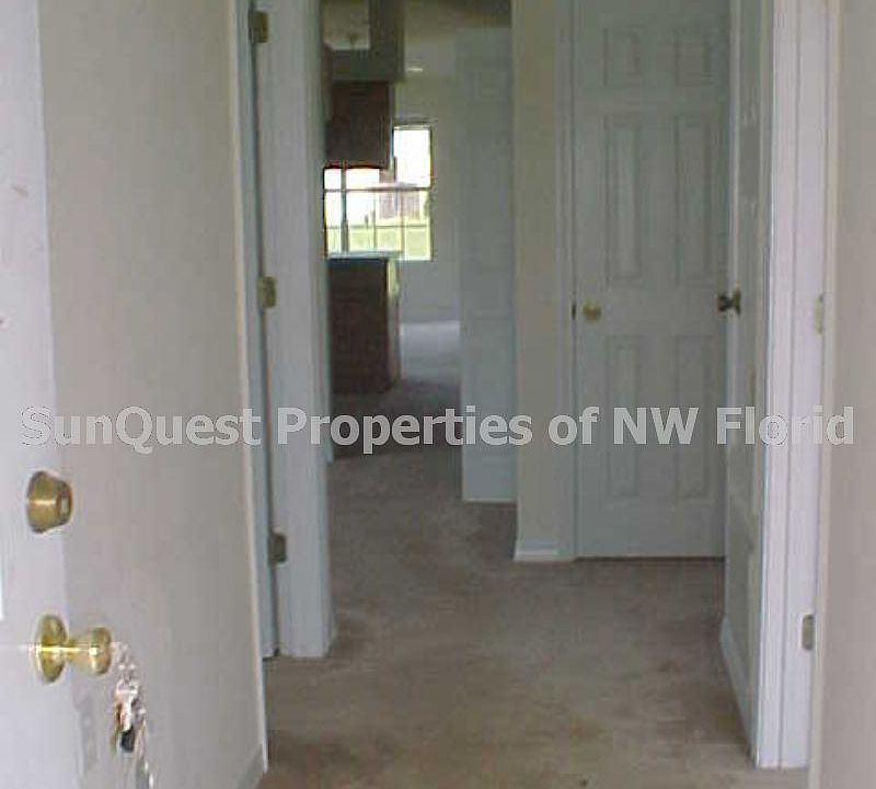 1st image of 4045 Glenway Dr