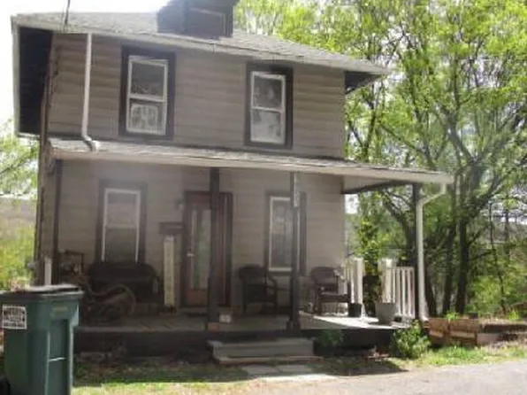 1351 Friedensburg Rd, Reading, PA 19606