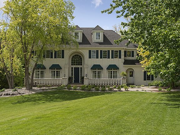 3rd image of 9960 Deerbrook Dr