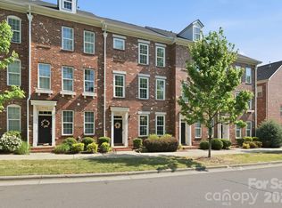9122 Oban Passage Dr, Charlotte, NC 28273