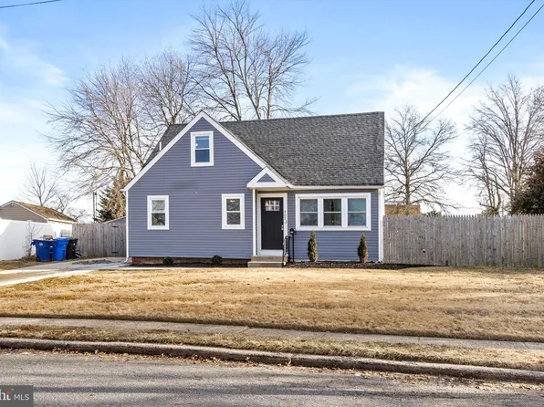 202 Front St, Mount Holly, NJ 08060