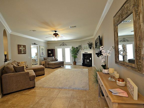 4th image of 3168 Williamsburg Ln