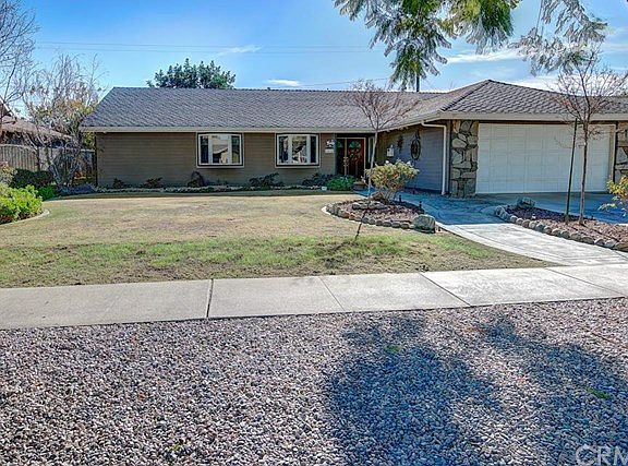 3rd image of 2436 E Powhatan Ave