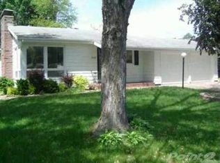 636 29th St NE, Cedar Rapids, IA 52402