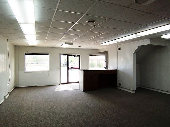 4th image of 1509 Saint Germain St W