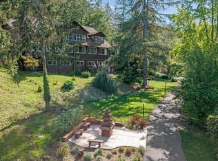 2264 Green Hill Road, Sebastopol, CA 95472
